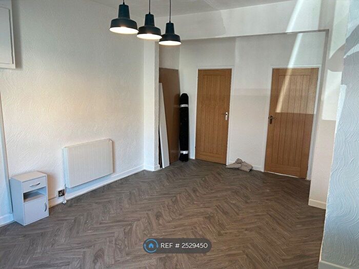 1 Bedroom Flat To Rent In Windham Road, Bournemouth, BH1