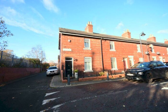 3 Bedroom End Of Terrace House To Rent In Ebor Street, Heaton, NE6