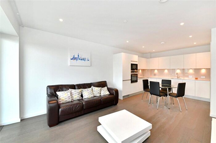 1 Bedroom Apartment For Sale In York Way, London, N7