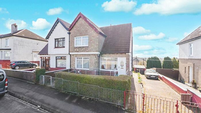 3 Bedroom Semi-Detached House For Sale In Royston Road, Provanmill, G33