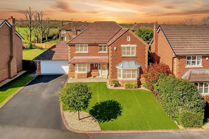 4 Bedroom Detached House For Sale In Cwrt Cwellyn, Hawarden, CH5