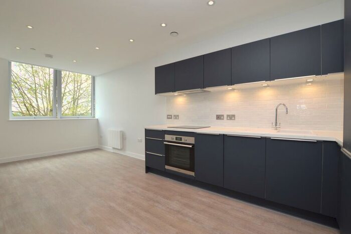 1 Bedroom Flat To Rent In Beckenham Road Beckenham, BR3