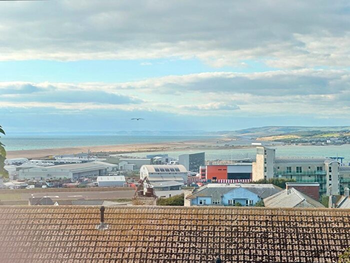 3 Bedroom Semi-Detached House For Sale In Harbour View Road, Portland, DT5