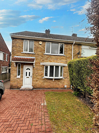 3 Bedroom Semi-Detached House To Rent In Thomas Street, Doncaster, DN12