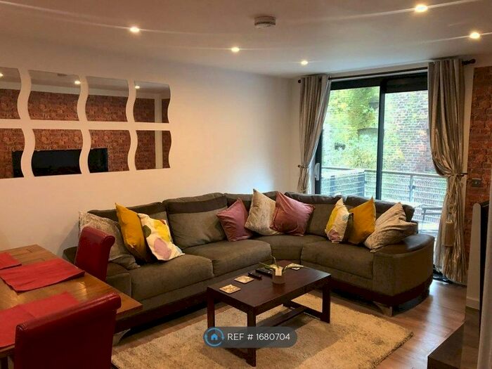 2 Bedroom Flat To Rent In Cornhill, Liverpool, L1