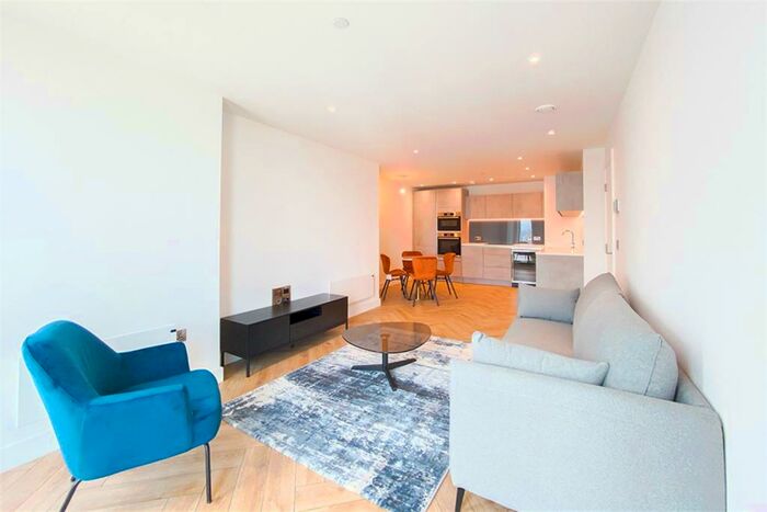 2 Bedroom Apartment To Rent In Elizabeth Tower, M15