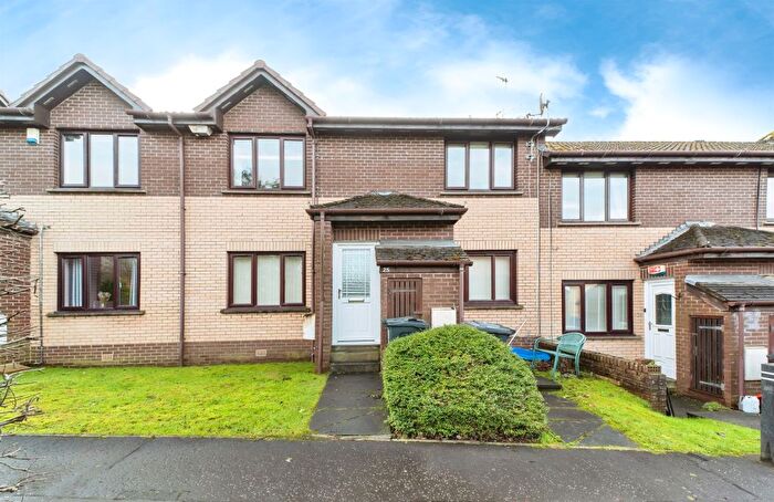 2 Bedroom Flat For Sale In Printers Land, Clarkston, Glasgow, G76