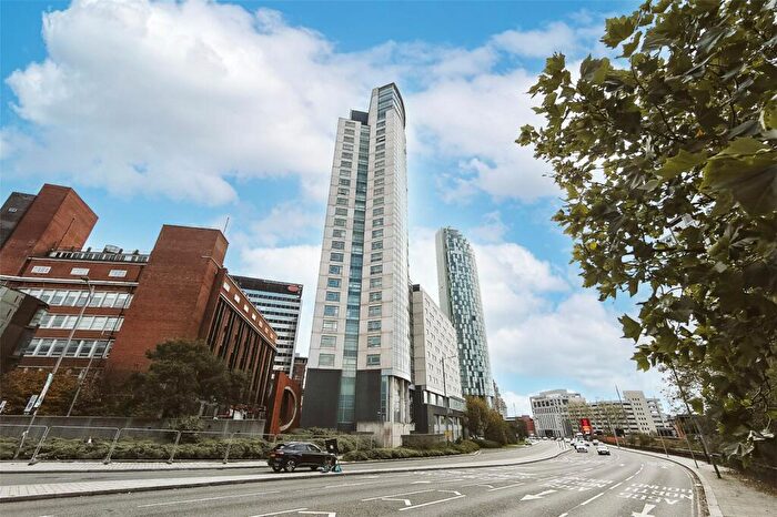 2 Bedroom Apartment For Sale In Old Hall Street, Liverpool, Merseyside, L3