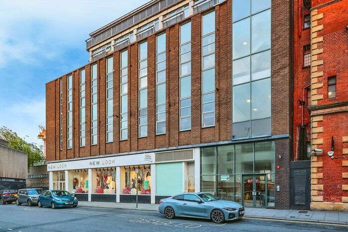 3 Bedroom Flat To Rent In Thurland Street, Nottingham, NG1