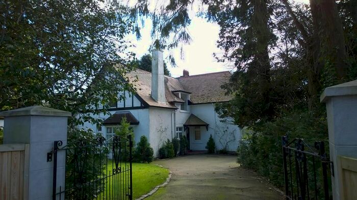 4 Bedroom Detached House To Rent In Hillview Road, Cults, AB15