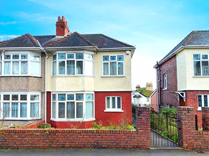 3 Bedroom Semi-Detached House To Rent In Keynsham Avenue, Newport, NP20