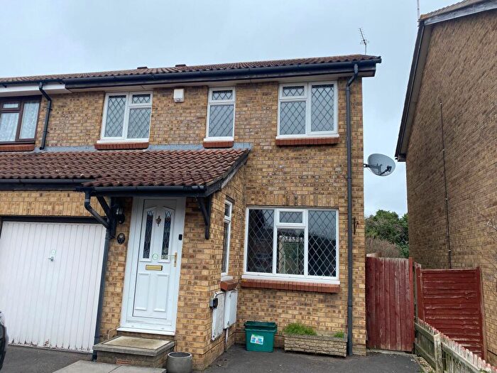3 Bedroom House To Rent In Tyrrel Way, Stoke Gifford, Bristol, BS34