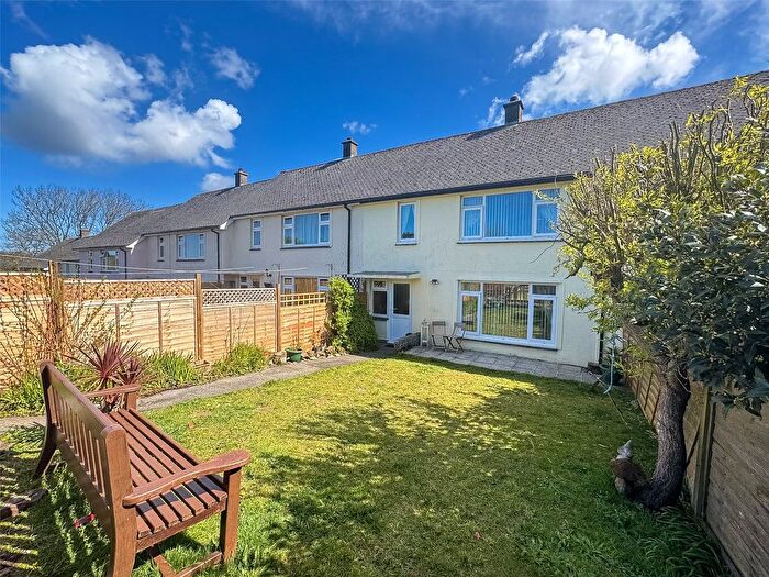 3 Bedroom Terraced House For Sale In Treban Road, Alverton, Penzance, TR18