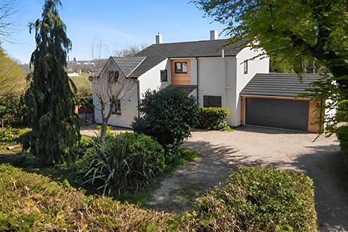 4 Bedroom Detached House For Sale In New Road, Mistley, Manningtree, CO11