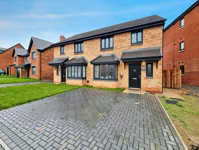 3 Bedroom Semi-Detached House For Sale In Barbet Drive, Abbey Heights, NE15