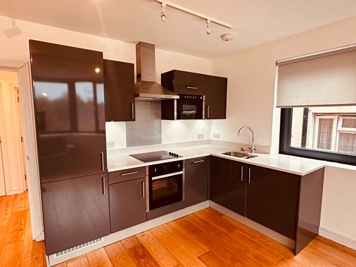 1 Bedroom Flat To Rent In Pembroke Road, London, N10