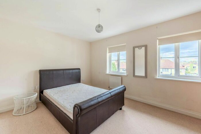 Studio To Rent In The Gateway, Watford, WD18