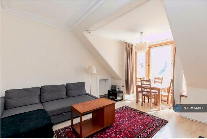 4 Bedroom Flat To Rent In Elmfield Avenue, Aberdeen, AB24