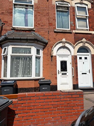3 Bedroom Terraced House For Sale In Ash Road, Birmingham, B8