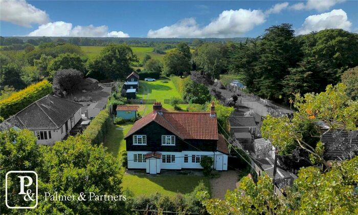 3 Bedroom Detached House For Sale In Farnham Road, Snape, Saxmundham, Suffolk, IP17