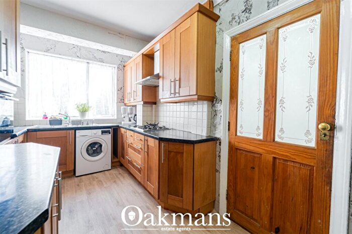 3 Bedroom Semi-Detached House For Sale In Chartley Road, Birmingham, West Midlands, B23 - Photo 8