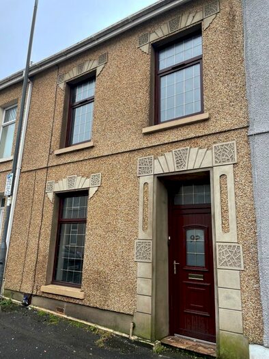 3 Bedroom Terraced House To Rent In James Street, Llanelli, SA15