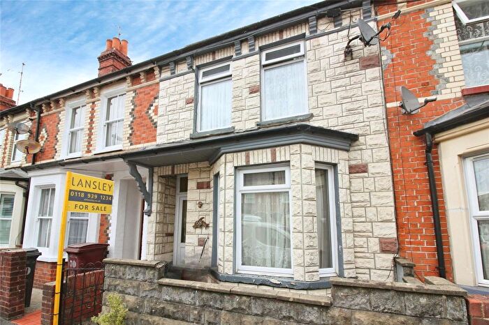 3 Bedroom Terraced House For Sale In Catherine Street, Reading, RG30