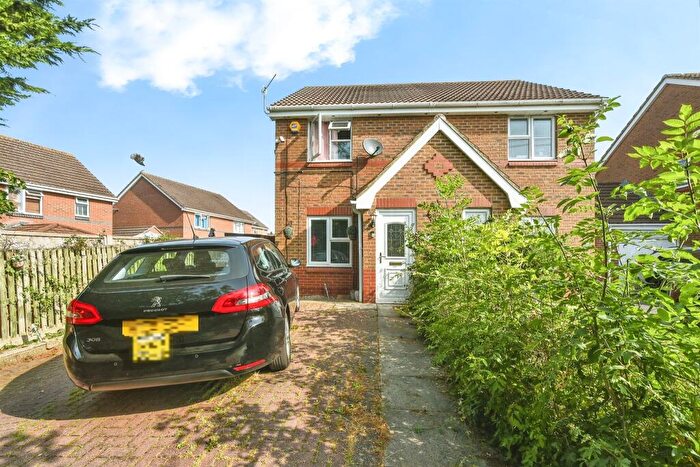 2 Bedroom Semi-Detached House For Sale In Bergman Close, Swindon, SN25