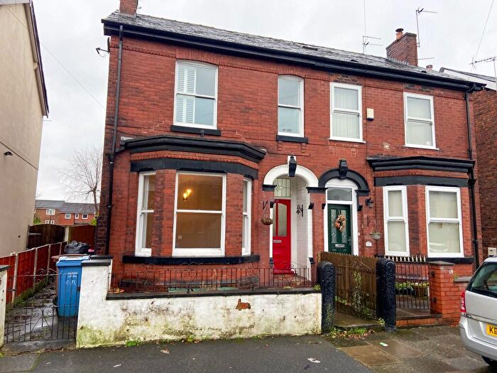 3 Bedroom Semi Detached House For Sale In Algernon Street, Manchester, Greater Manchester, M30