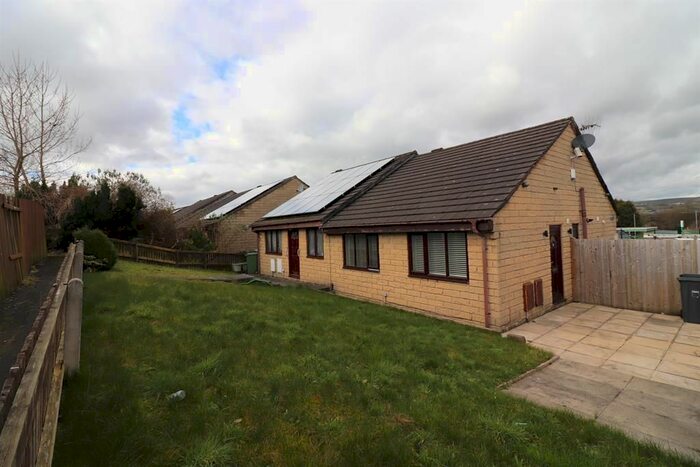 2 Bedroom Semi-Detached Bungalow To Rent In Garden Street, Nelson, BB9