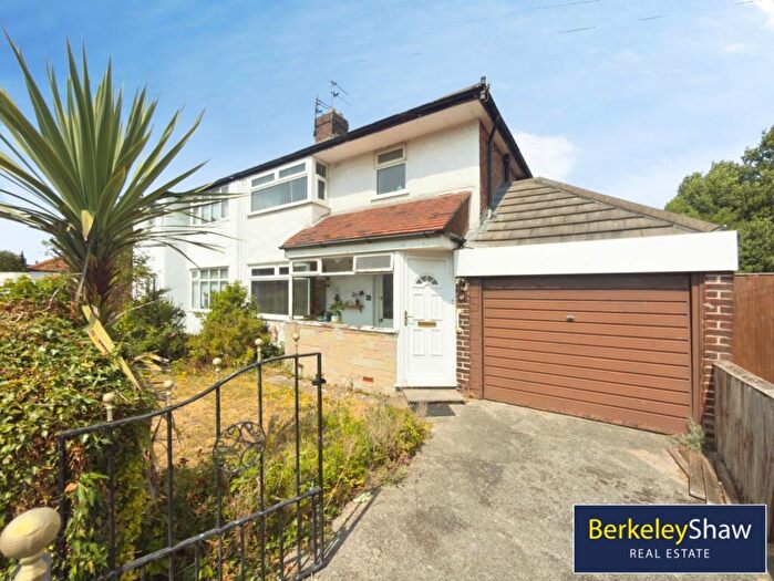 3 Bedroom Semi-Detached House For Sale In Ennismore Road, Crosby, Liverpool, L23