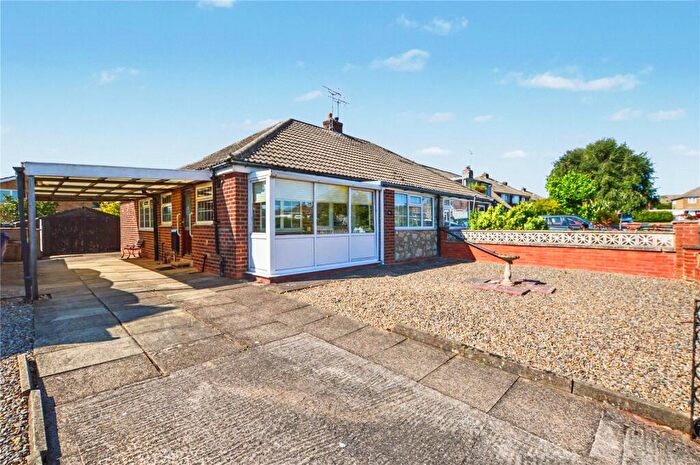 3 Bedroom Bungalow For Sale In Willow Rise, Tadcaster, North Yorkshire, LS24