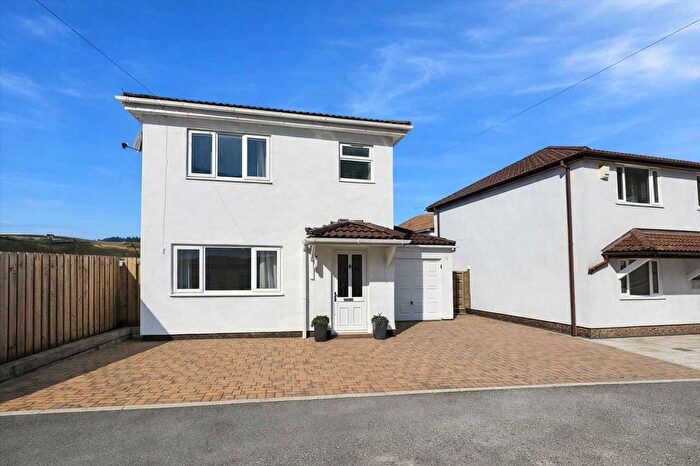 3 Bedroom Detached House For Sale In Carmel Close, Porth, CF39