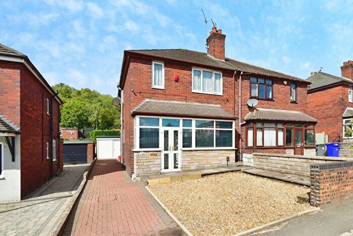 2 Bedroom Semi-Detached House For Sale In Hanley Road, Stoke-On-Trent, Staffordshire, ST1