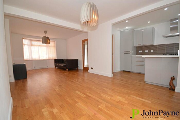 3 Bedroom End Of Terrace House To Rent In Abercorn Road, Chaplefields, Coventry, West Midlands, CV5