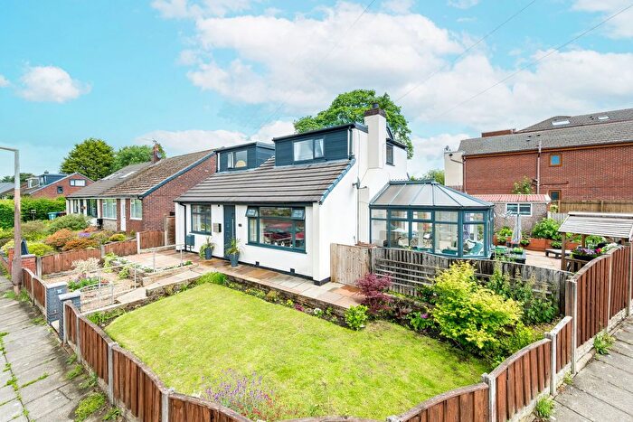 4 Bedroom Bungalow For Sale In Whitburn Drive, Bury, BL8