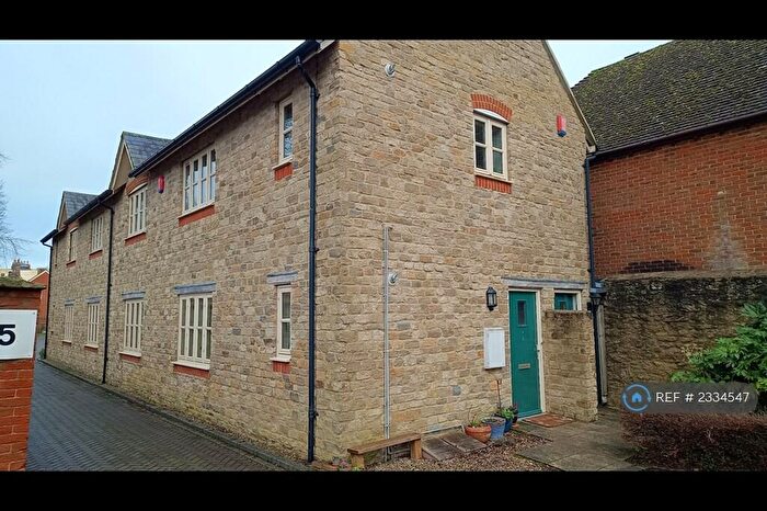 1 Bedroom Flat To Rent In Gilmore Court, Highworth, SN6