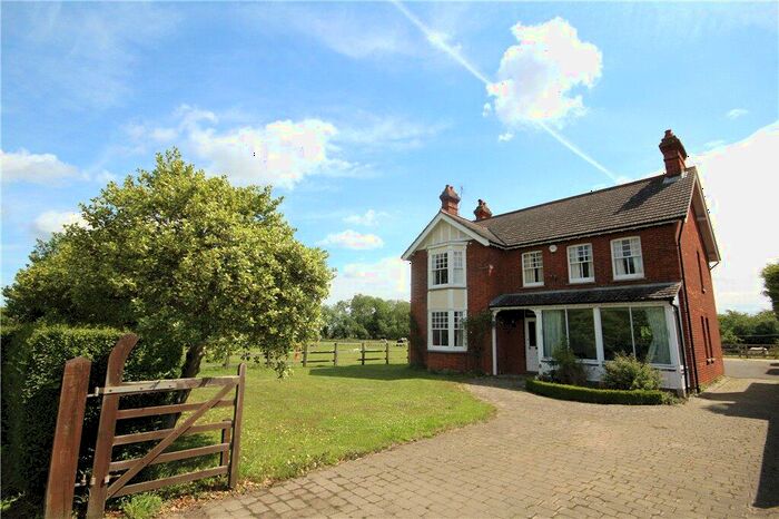 4 Bedroom Equestrian Facility For Sale In Brookfield, Northill Road, Ickwell, SG18
