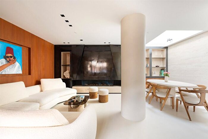4 Bedroom House For Sale In Old Yard, Queen's Park, London, NW10