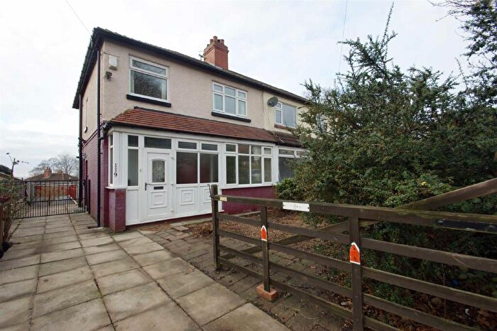 3 Bedroom Semi Detached House For Sale In Wensley Drive, Chapel Allerton, Leeds, LS7