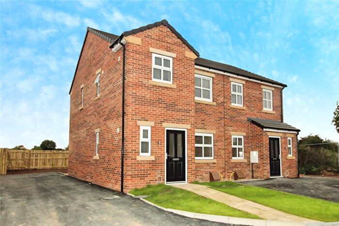 3 Bedroom Semi-Detached House To Rent In Briars Lane, Stainforth, Doncaster, South Yorkshire, DN7