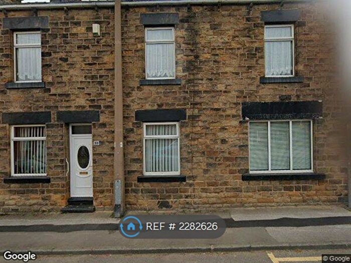 4 Bedroom Semi Detached House To Rent In Hoyle Mill Road, Barnsley, S70