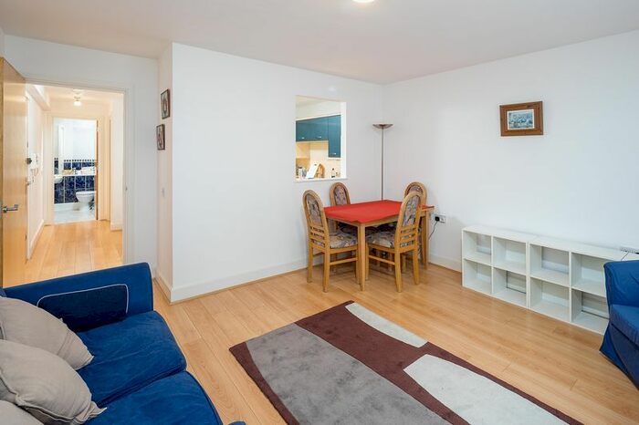 1 Bedroom Flat For Sale In Furnival Street, London, EC4A