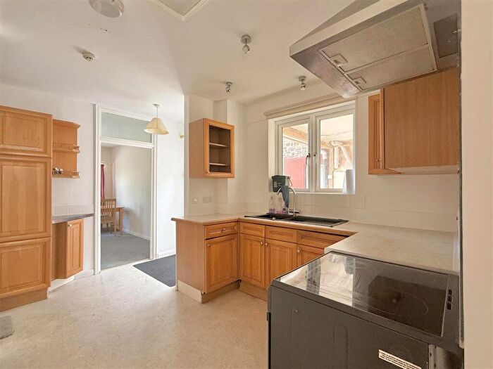 2 Bedroom Detached Bungalow For Sale In Limers Lane, Northam, Bideford, EX39