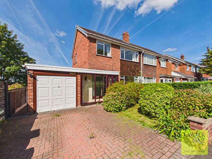 3 Bedroom Semi-Detached House For Sale In Bowfell Drive, High Lane, Stockport, Cheshire, SK6