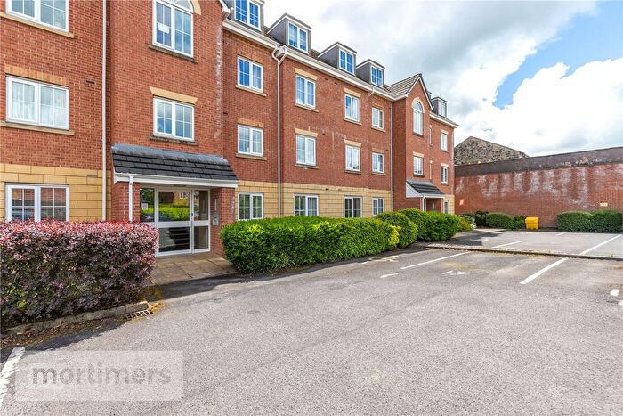 1 Bedroom Flat For Sale In Gladstone Close, Blackburn, Lancashire, BB2