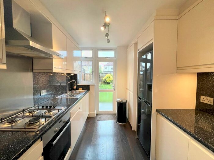 3 Bedroom House To Rent In Geneva Gardens, RM6