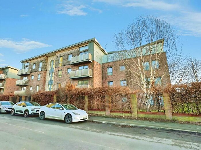 1 Bedroom Flat For Sale In Eccles Fold, Eccles, Manchester, M30