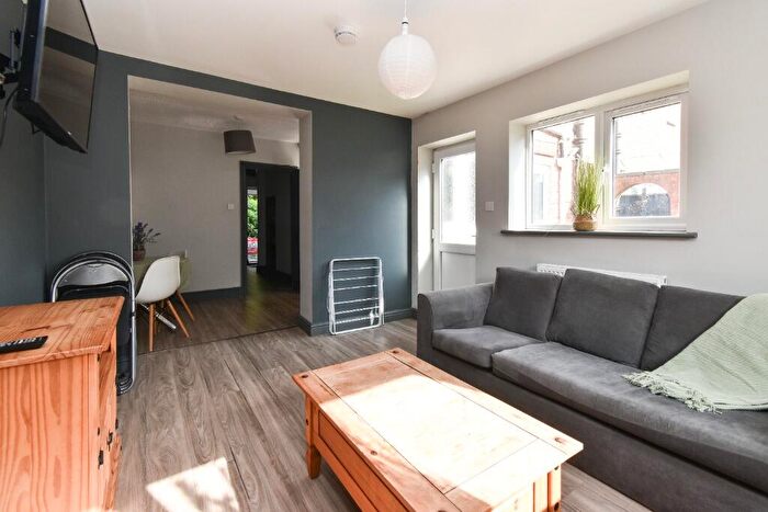 5 Bedroom Semi Detached House To Rent In Buckingham Road, Norwich, NR4