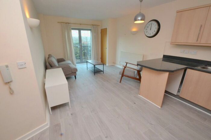 2 Bedroom Flat To Rent In Portland Square, Raleigh Street, Nottingham, NG7